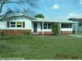 3017 Moog Rd, Holiday, FL 34691