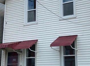 2326 Central Ave #1, Dubuque, IA 52001