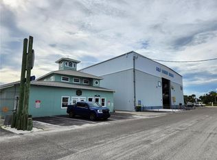 100 Circuit Rd #N-12, Nokomis, FL 34275
