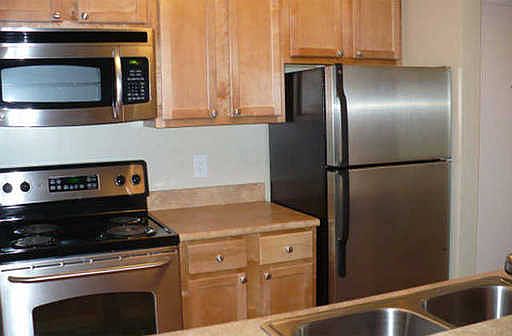 4th image of 6135 Chasewood Pkwy APT 211