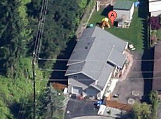 1102 NE 200th St, Shoreline, WA 98155