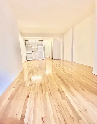 Rented by AJ Clarke | media 2