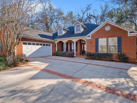 3rd image of 1250 Sandler Ridge Rd