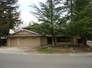 9209 Elk Crest Dr, Elk Grove, CA 95624