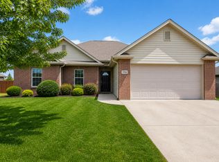 3104 Funderburg Mill Dr, Columbia, MO 65203
