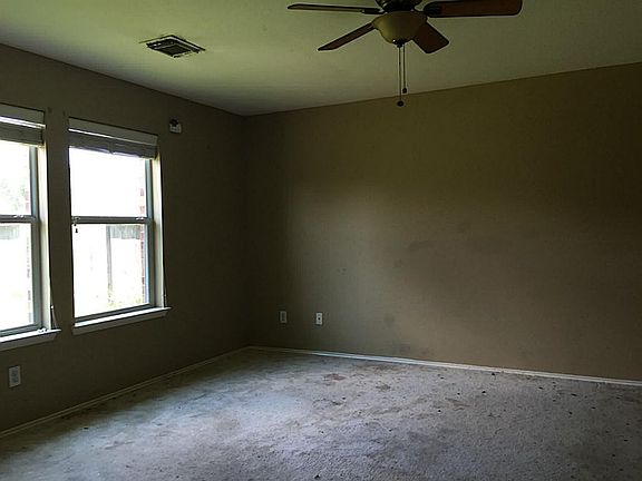 4th image of 18119 Emerybrook Ct