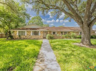 113 Tanglewood Trl, Gonzales, TX 78629