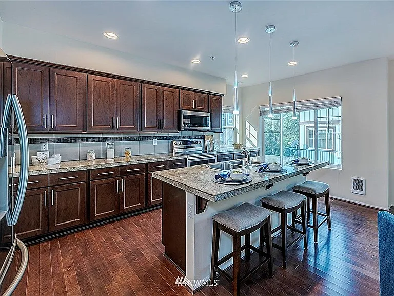 10374 157th Pl NE #101 — Photo 9