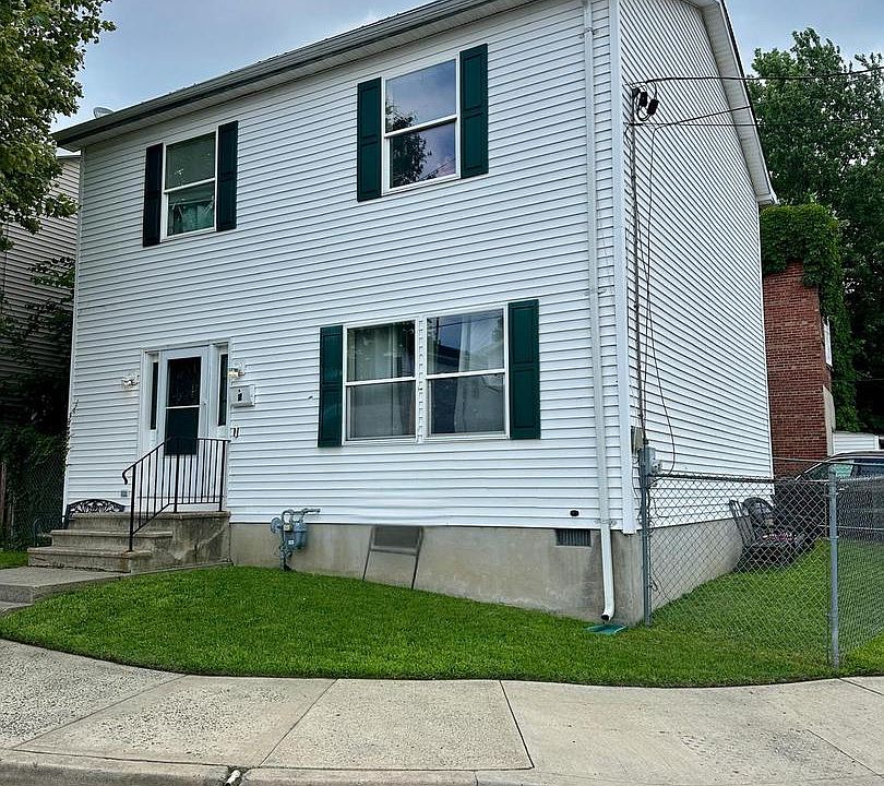 1st image of 2 Barbara St