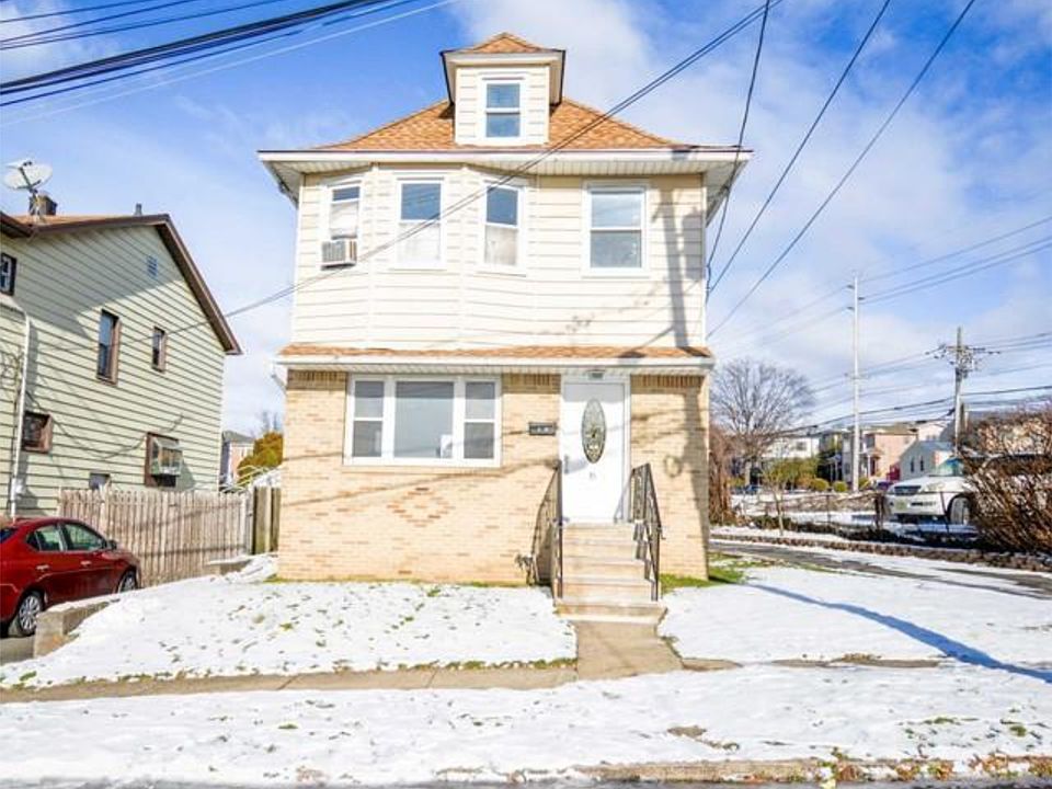 1st image of 15 Prospect St