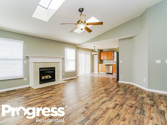 5th image of 2627 Winningwillow Dr