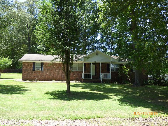3rd image of 101 Meadow Creek Dr