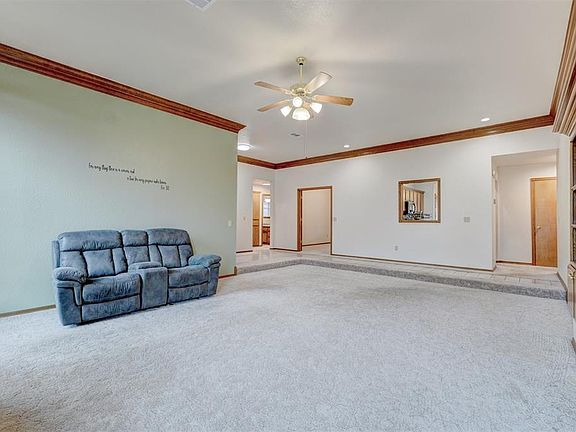 3rd image of 3108 SW 125th St