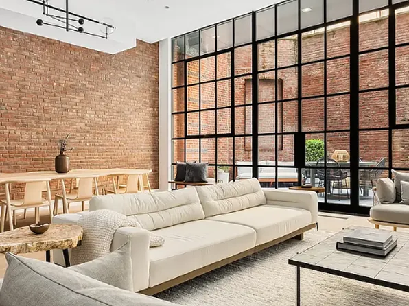 15 Jay St APT 1, New York, NY 10013