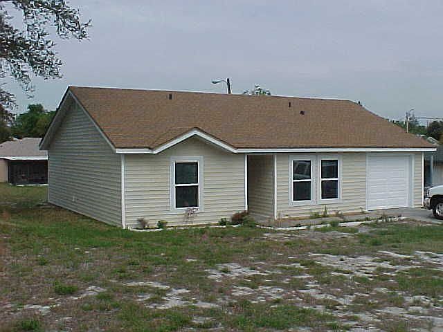 1st image of 1840 Hallcrest Dr