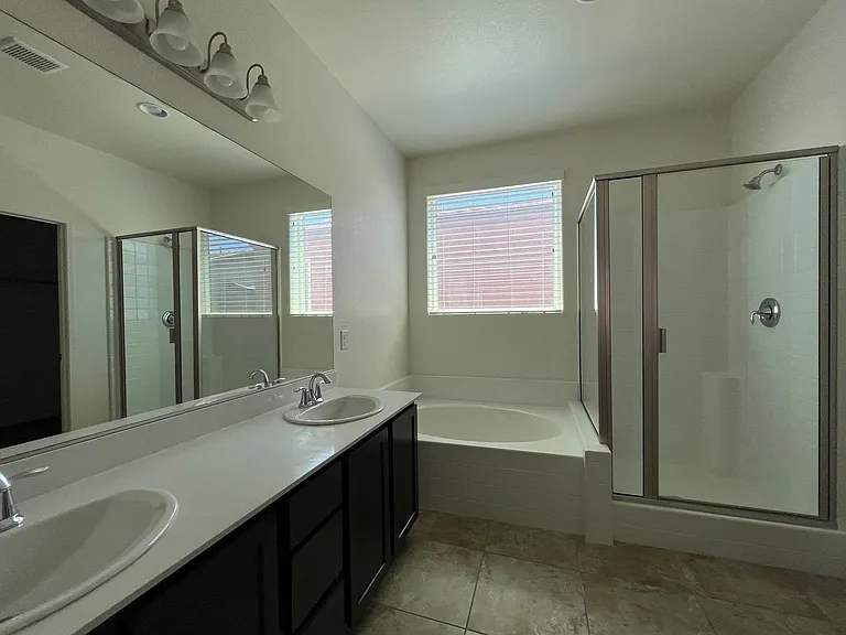 6202 Yankee Spring St — Photo 11