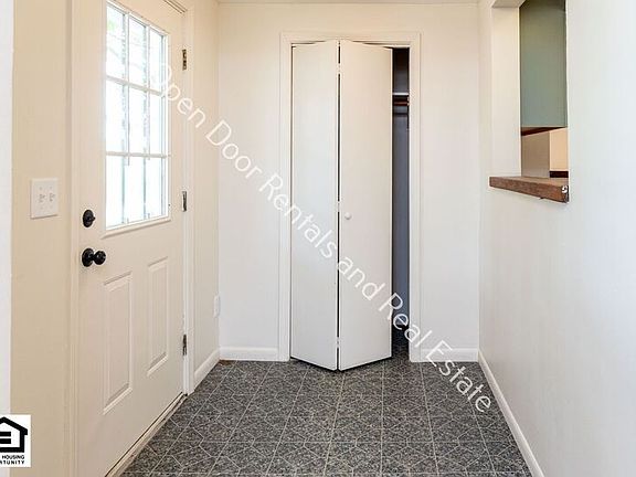 4th image of 20329 Notestine Rd Unit 1