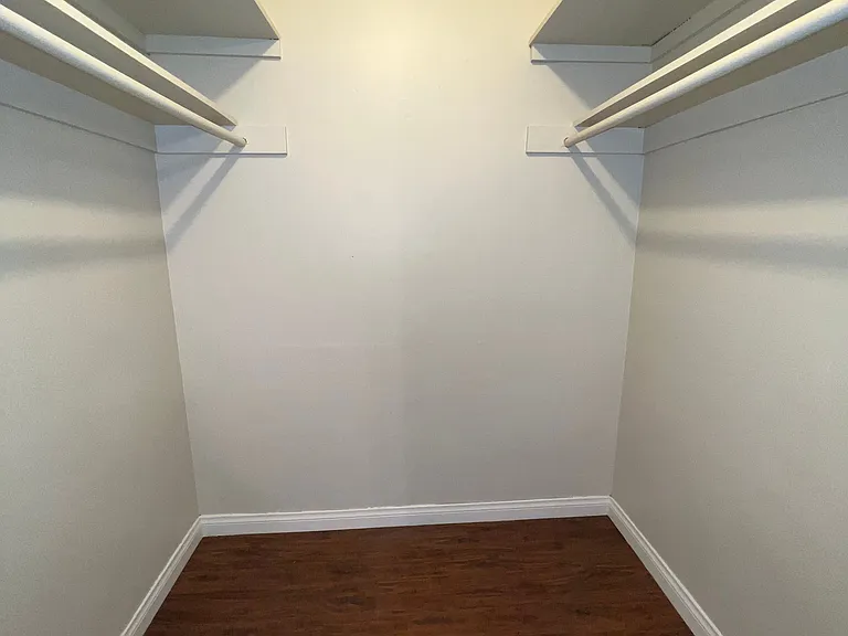 2409 Pattiglen Ave — Photo 9
