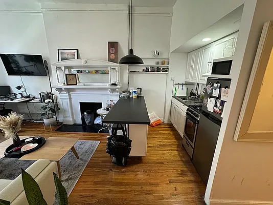 Kitchen, photo 1