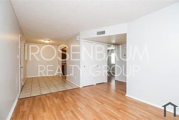1050 W University Dr #201 — Photo 6