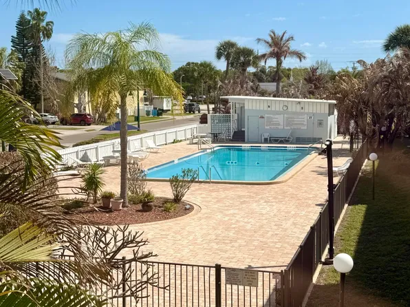 223 Columbia Dr APT 229, Cape Canaveral, FL 32920