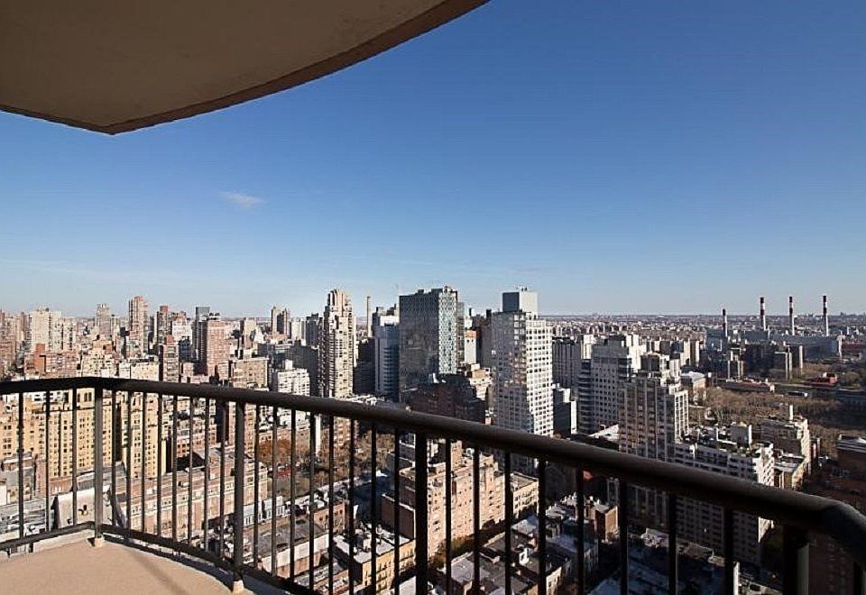 1st image of 304 E 65th St APT 35D
