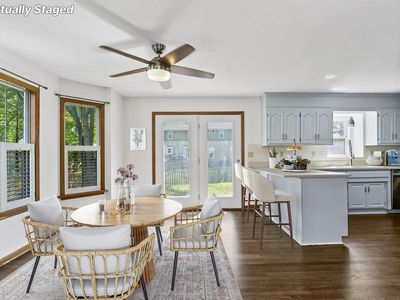 1029 SE Country Ln, Lees Summit, MO, 64063