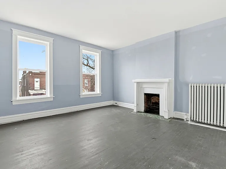 3623 Bamberger Ave #2F — Photo 2