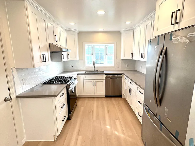 36454 Feliz Ct — Photo 2