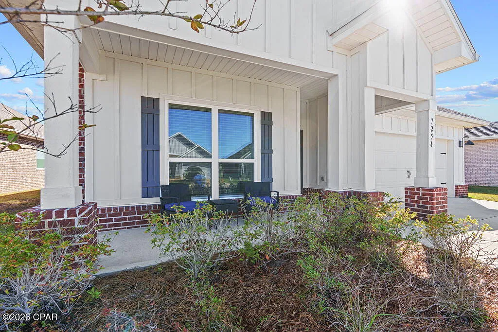 4 bed, 1835 sqft, $2,700 — Photo 4