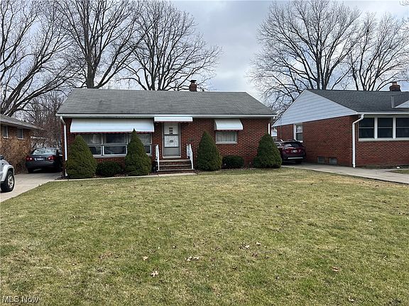 3rd image of 809 Bayridge Blvd
