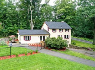 935 Main St, Somers, CT 06071