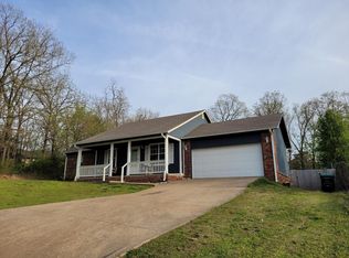 570 Pat St, Tahlequah, OK 74464