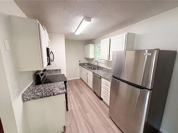 2nd image of 3000 Wilkes Plantation Way