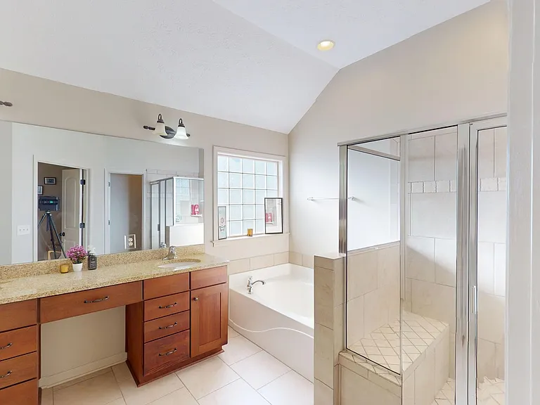 10533 Duncannon Trl — Photo 29