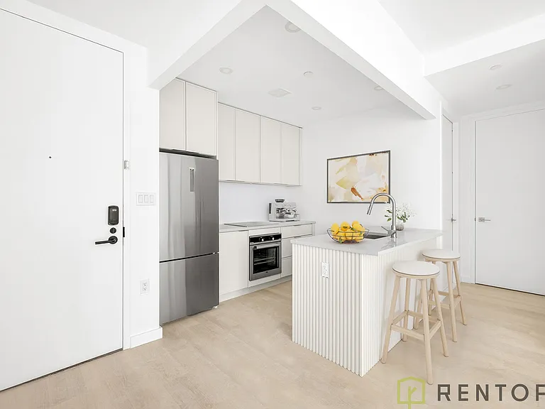 150 Lawrence St #1104 — Photo 2
