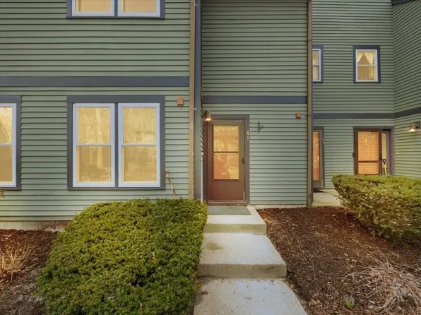 110 Dean St Unit 41, Taunton, MA 02780