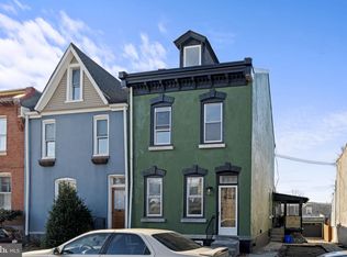174 Lauriston St, Philadelphia, PA 19128