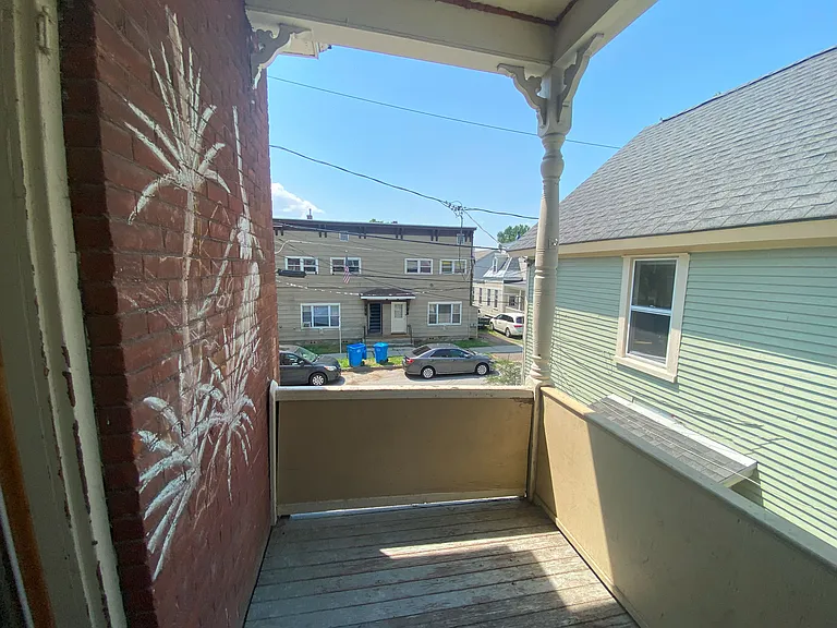 74 Monroe St — Photo 25