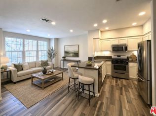 27030 Victoria Ln Unit 76, Santa Clarita, CA 91355