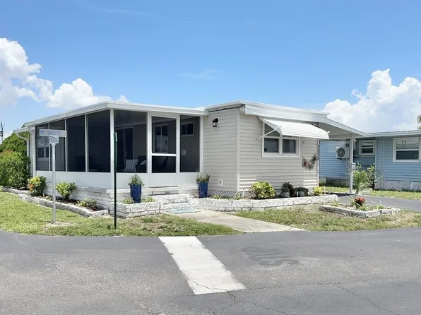 7173 Mount Bristol Blvd NE, St Petersburg, FL 33702