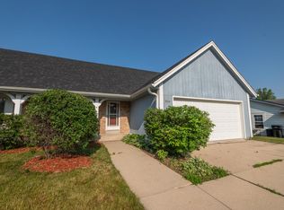 8554 N Meadowside Ct, Brown Deer, WI 53223