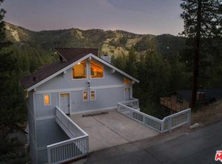 864 Menlo Dr, Big Bear Lake, CA 92315