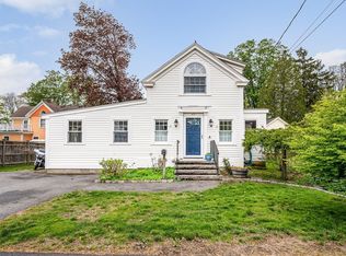 25 Ash St, Danvers, MA 01923