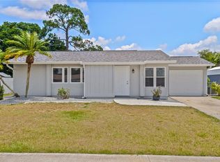 5568 Kenwood Dr, North Port, FL 34287