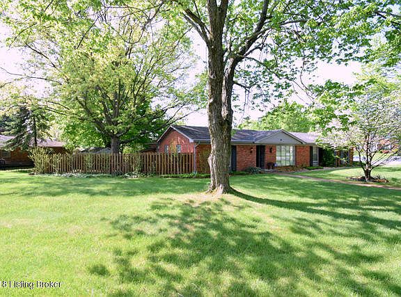 2nd image of 10704 Sunderland Pl