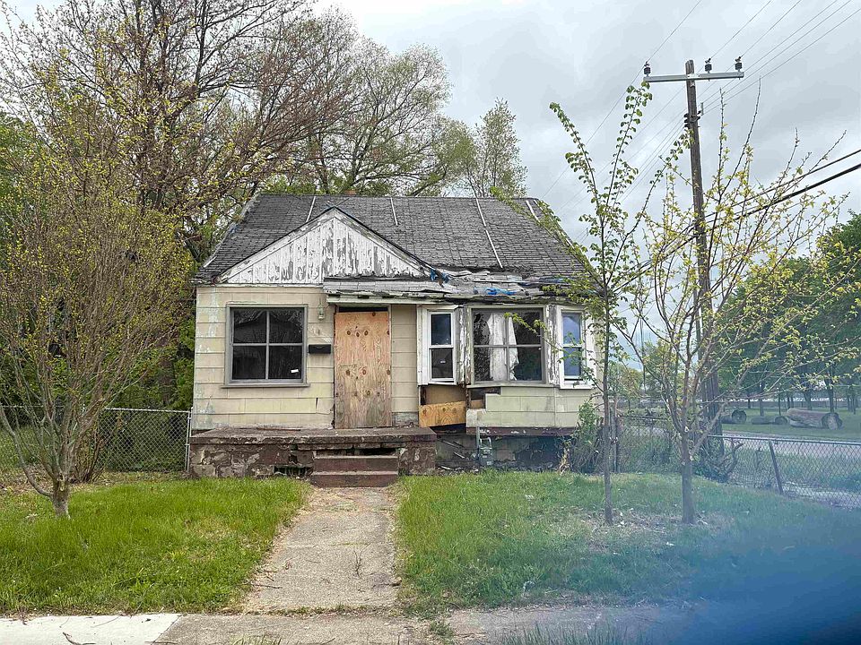 1st image of 20200 Syracuse St