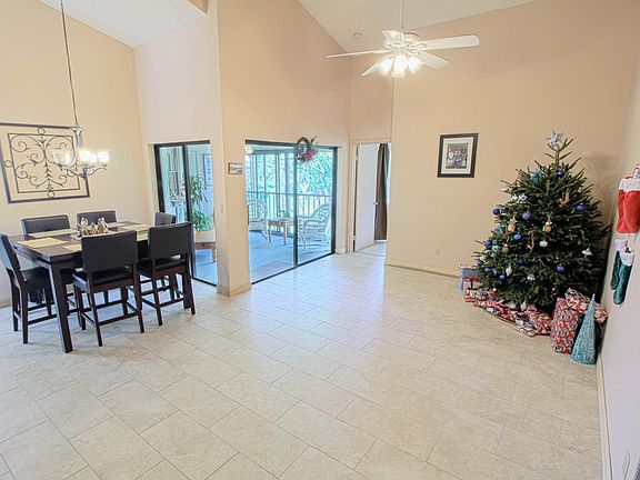 4th image of 5911 Parkwalk Drive #621