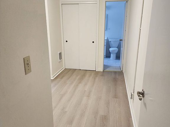 5th image of 757 Jackson St APT 303