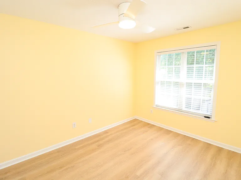 1727 Crag Burn Ln — Photo 29